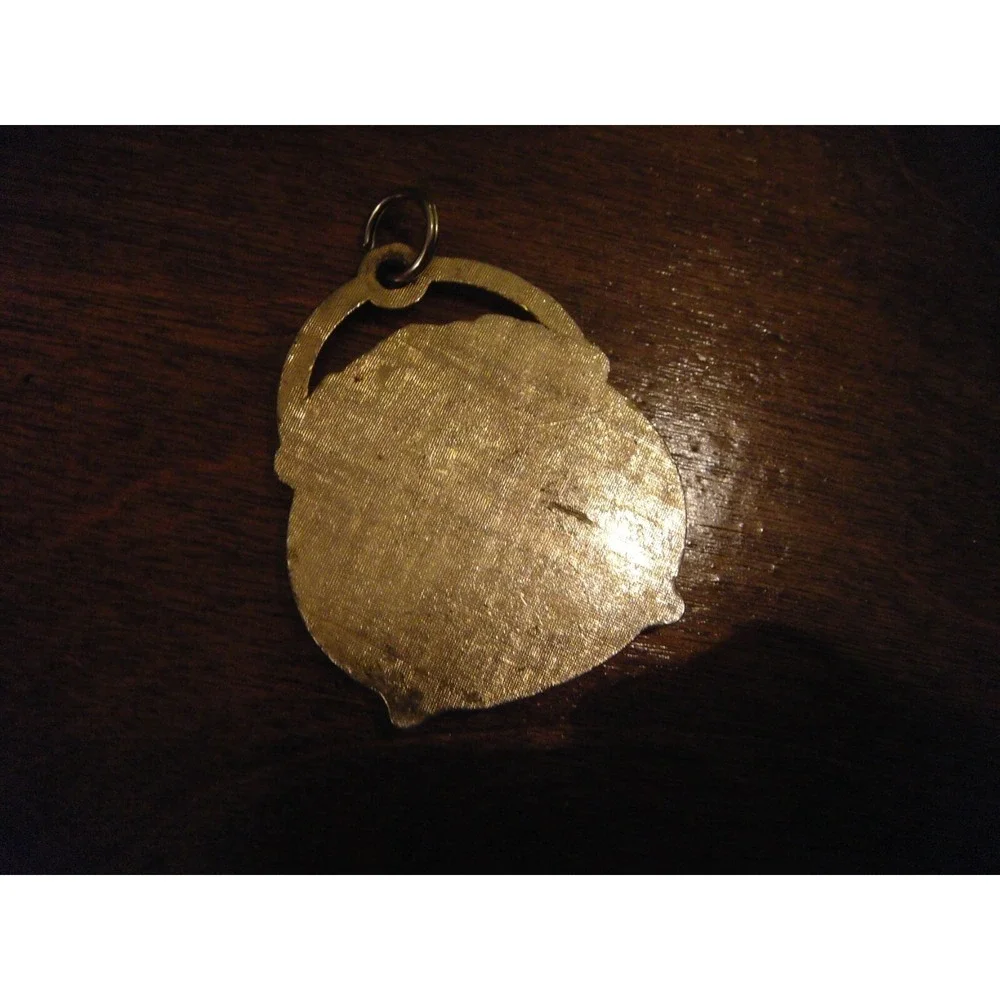 Vintage estate find Showboat Casino Atlantic City pot of gold‎ pendant keychain